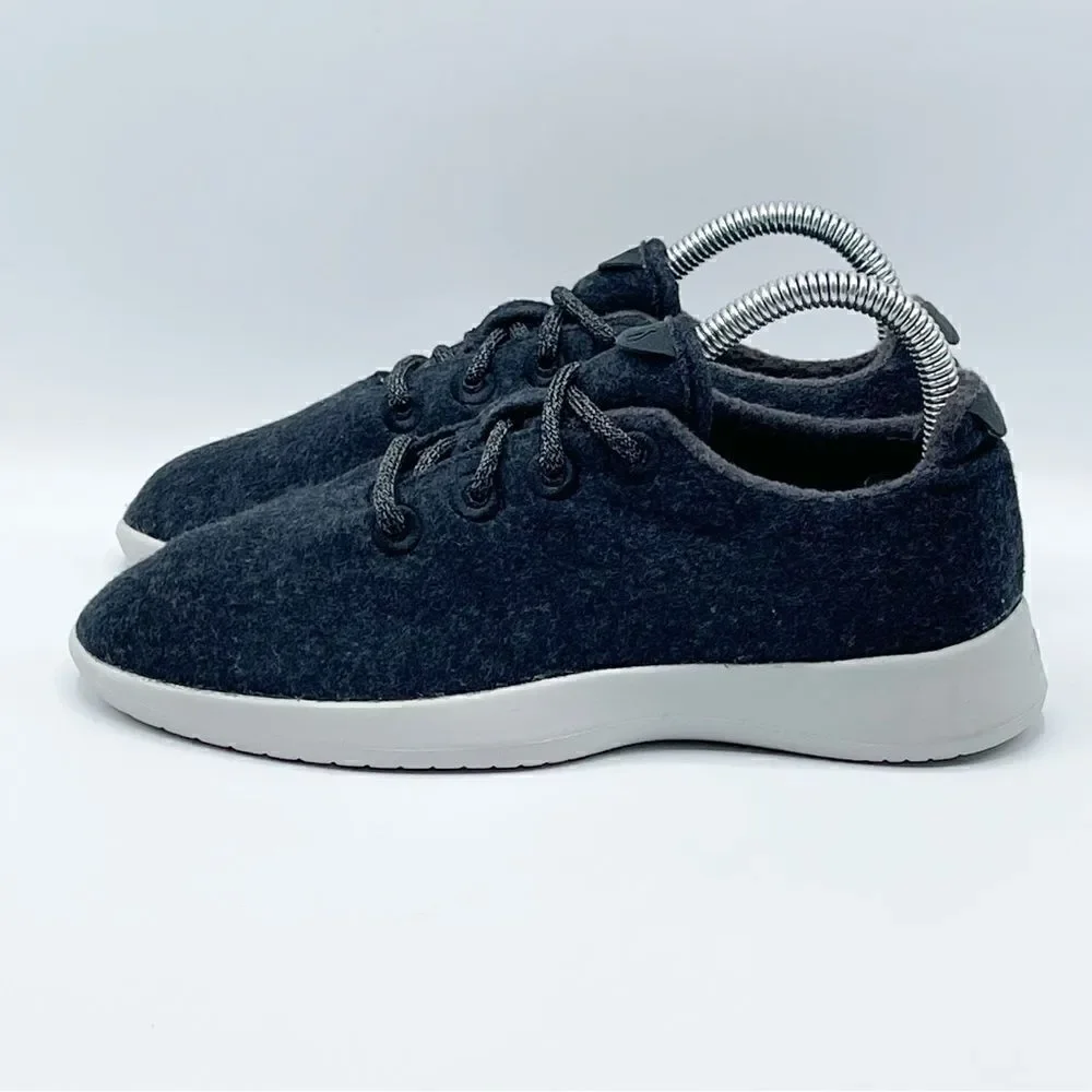 allbirds Woolrunners - size w7